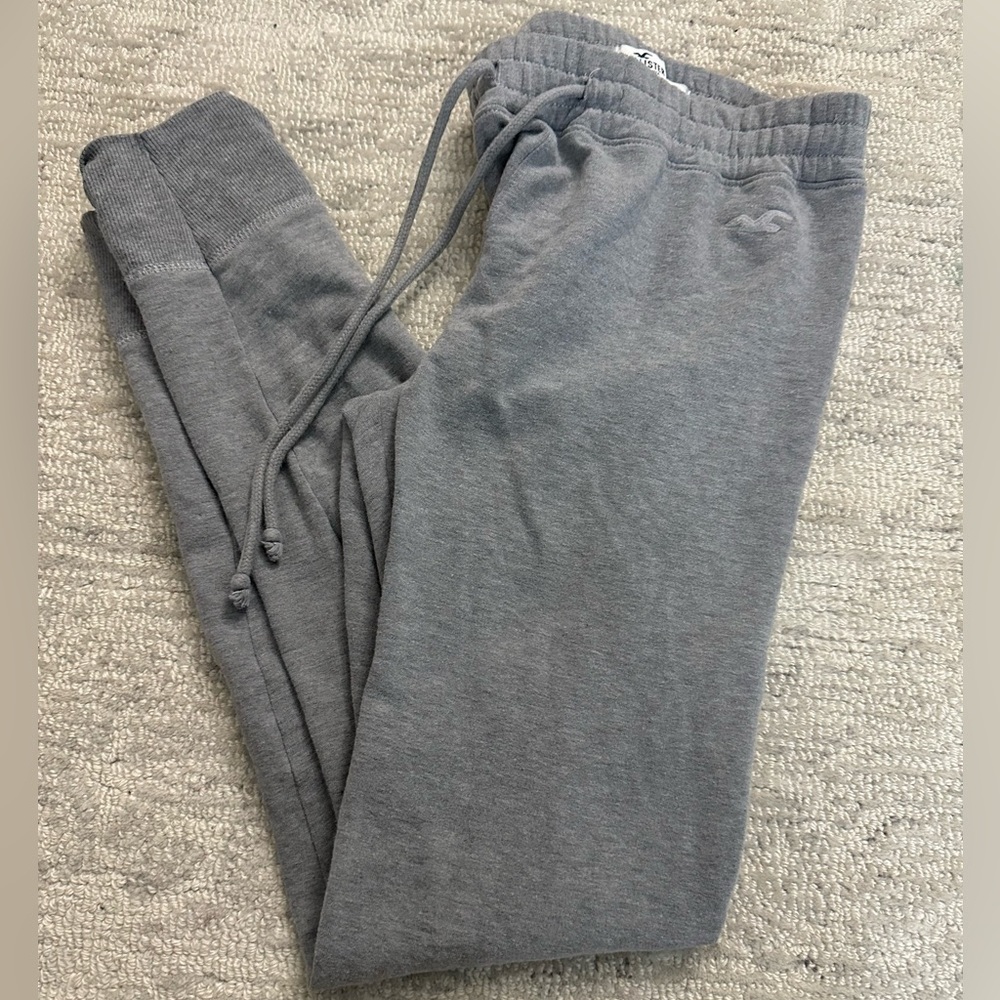 HOLLISTER grey legging joggers